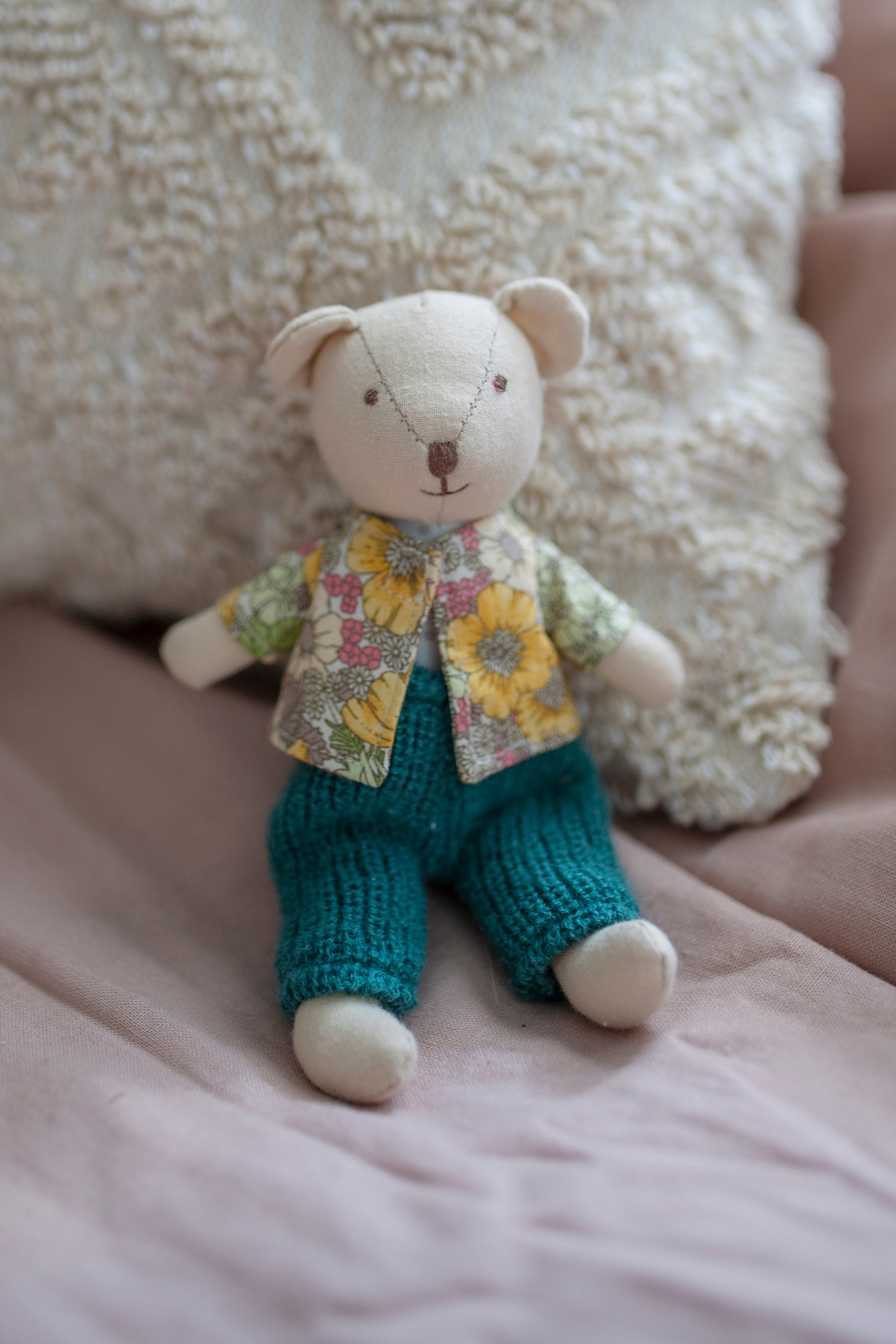 BOBBIE THE BEAR MINI DOLL, mini doll, mini doll bear